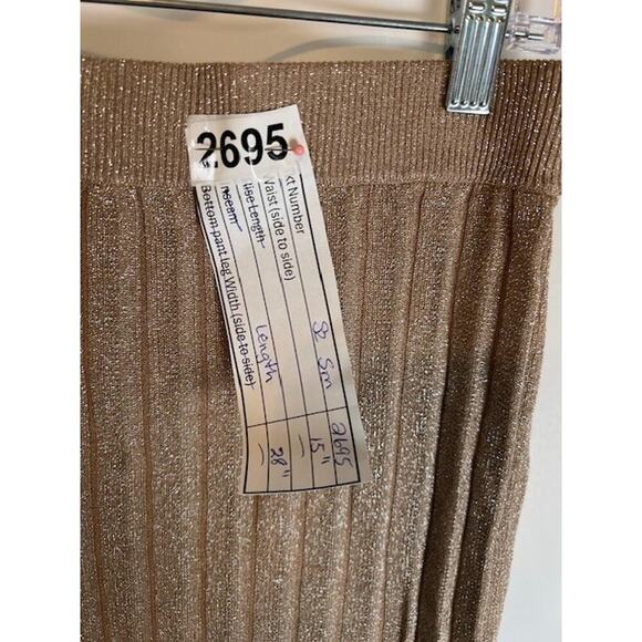 NWT Tahari Gold Metallic Pleated Midi Skirt Size S - Picture 9 of 9